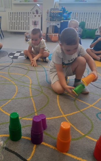 8e6c4497-c7c3-40fe-b30a-537497d7f1c5