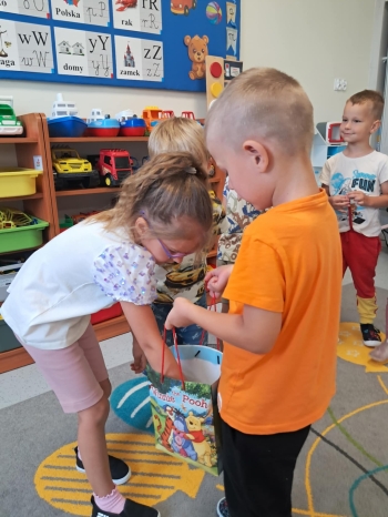 9c79e0ea-7720-468f-987d-eb37e105dc6b