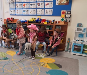 9d9b6370-0b69-45c7-a087-6f110e598a2f