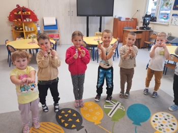 6d615a4c-1d32-4b58-beb2-7a0fdd0e6b84