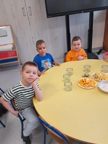 648ba743-6769-4606-acba-e65d5c4fdb9f