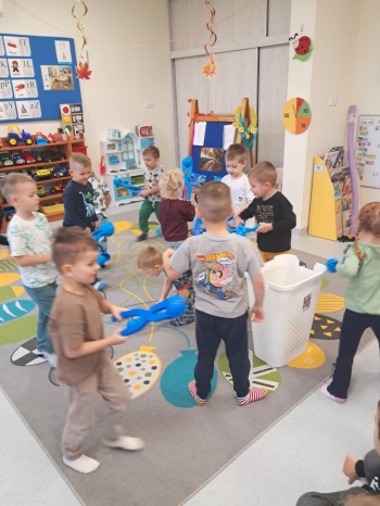 5123559c-fb6e-42d7-bc8d-ca80ae568f41