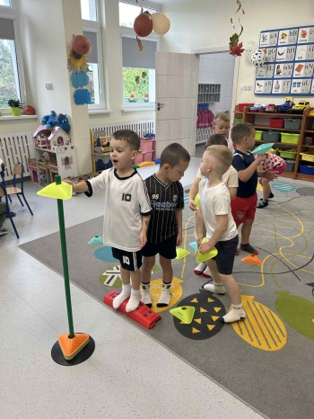 b7c668f9-7d67-44d2-84f7-9e9b7769a9a2