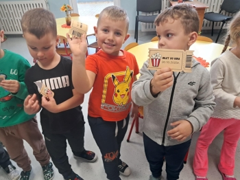 48b087fc-16a7-48d7-bdc7-5cd71b0ecd7c