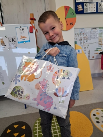 2b3ff04c-ba86-47bf-99f4-b716a3bea15d