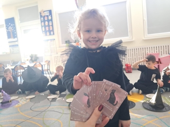 2e2b3c60-4258-43db-a887-f539180172c3