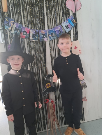 3f5dcc61-f519-4b9a-82d5-3ebe31457719