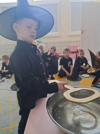 f74b22ce-f79e-4786-87a9-ff3882882fde