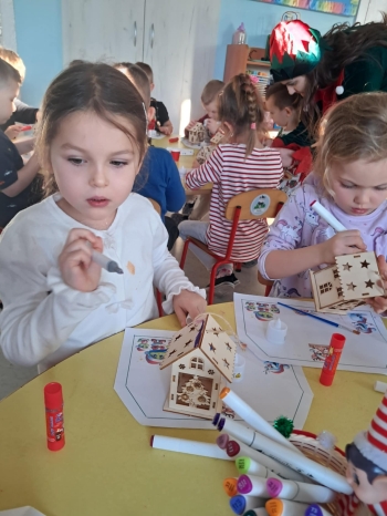 ac81d811-acc2-4d23-9a3f-c7cbca5a7f16