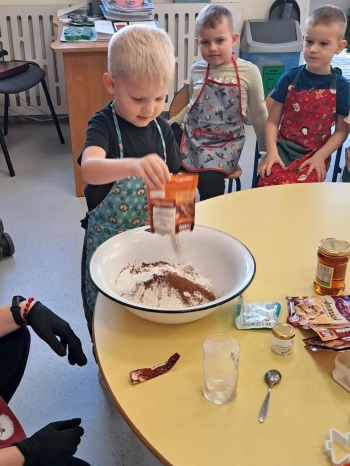 721ed236-035b-4892-8090-3071825c9dd7