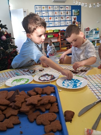 a9d6c645-a0e0-41f9-9011-1c3003b6906b