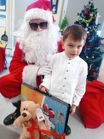 40d288f0-a27b-42fd-bb48-1fe54b2b00a1