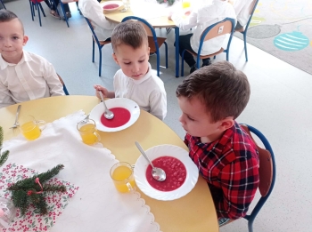 545de5c5-73c3-44ee-b538-f8e1f7a05712