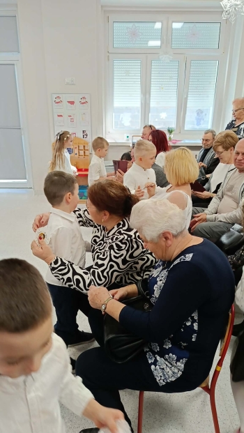 f408ca3e-eb1e-4b23-843a-737e612600b0