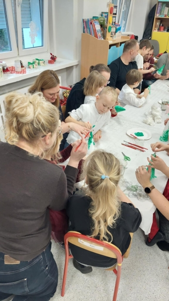 365c5c06-1701-425f-ba51-329799225d51