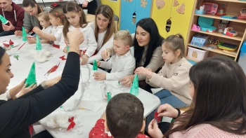 887d6a75-bb1c-471d-8bb9-883a7a6abafc