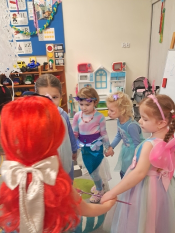 b1eb70b6-3bcc-427b-9d5e-390b226e351c