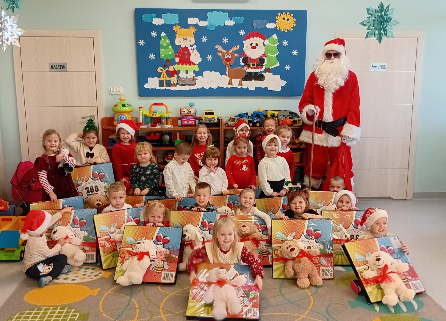 Spotkanie z gwiazdorem i wigilia